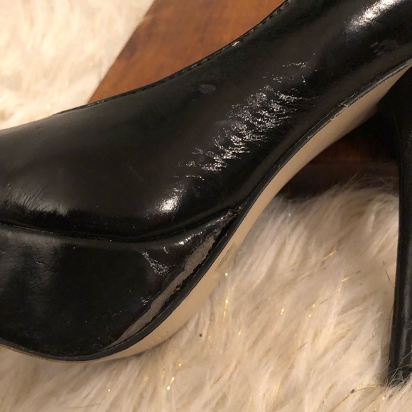 Black 4 1/2 in Heels - Picture 7 of 7